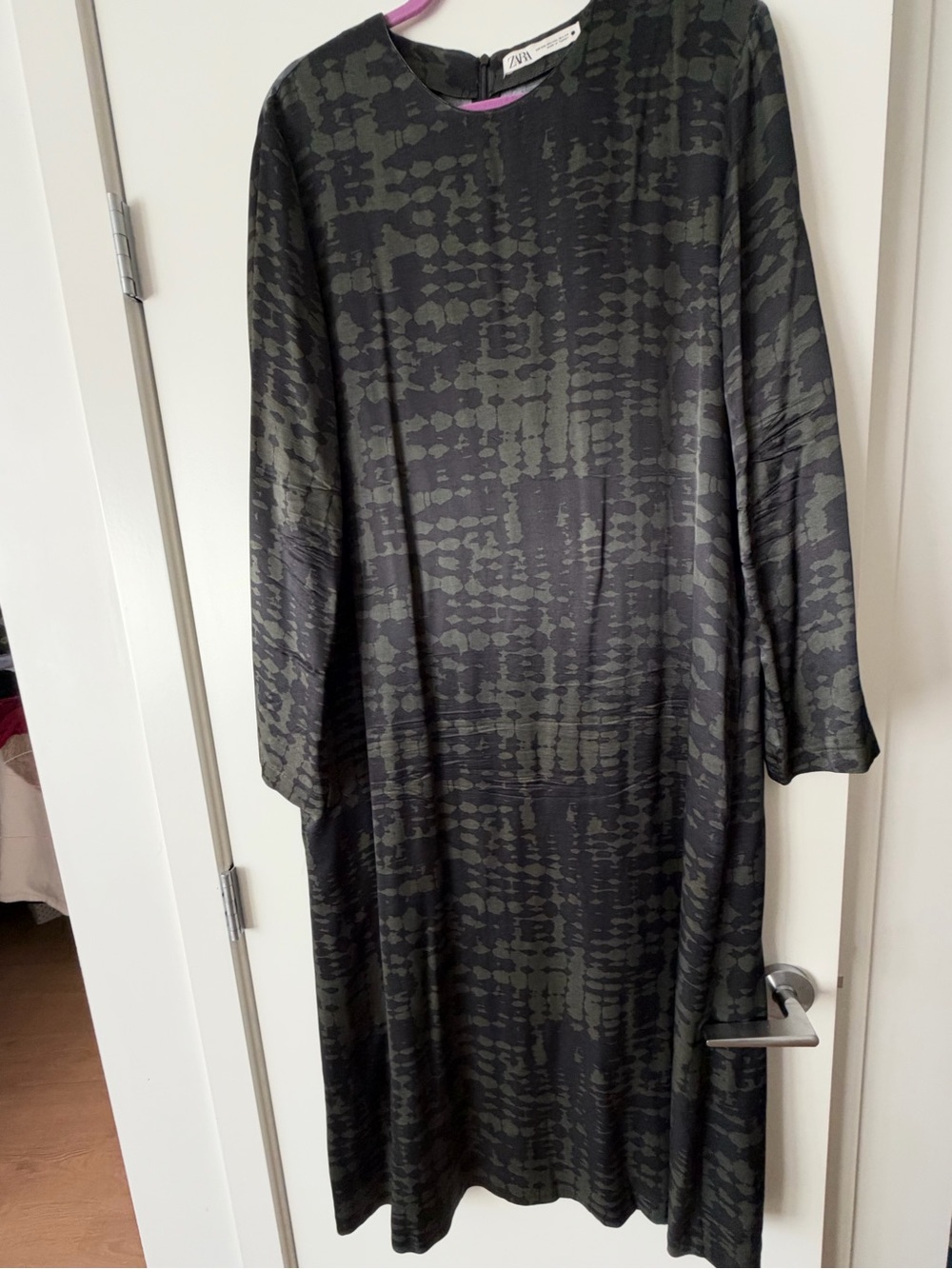 Zara Dark Green Patterned Long Sleeve Midi Dress